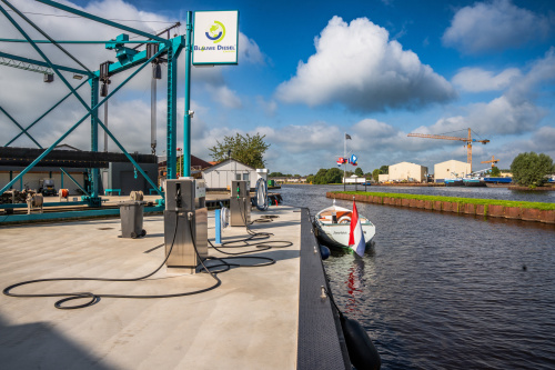 Fuelling station